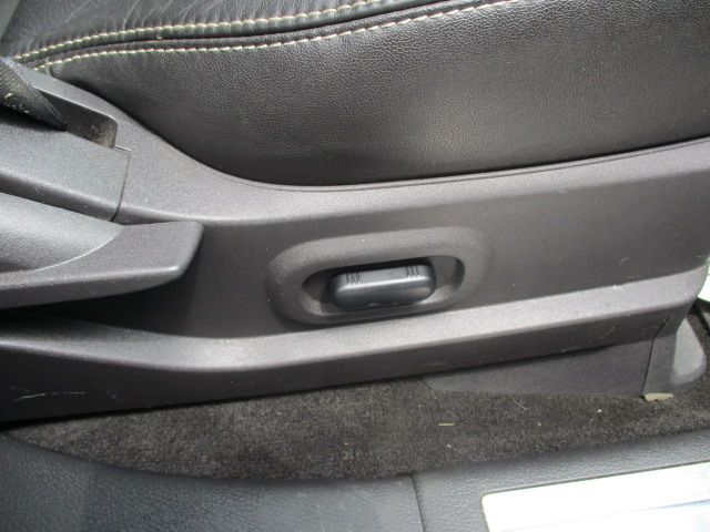 Used 2010 Ford Edge AWD Limited image 23