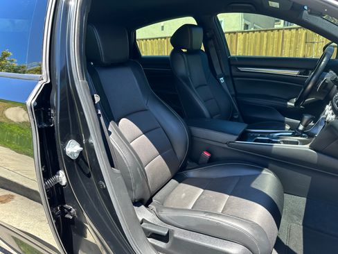 Used 2021 Honda Accord Sport image 13