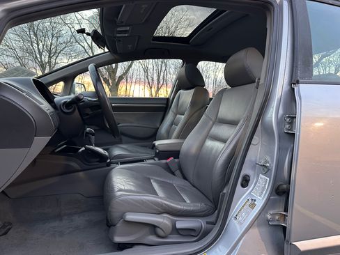 Used 2010 Honda Civic EX-L image 10