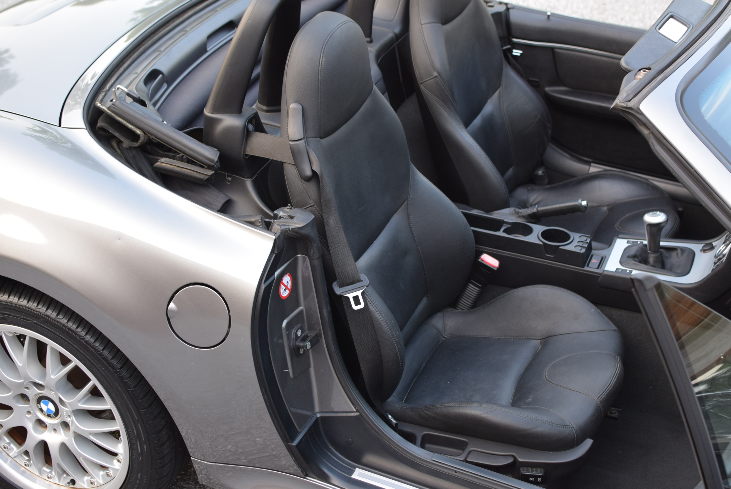 Used 2001 BMW Z3 3.0i RWD image 77