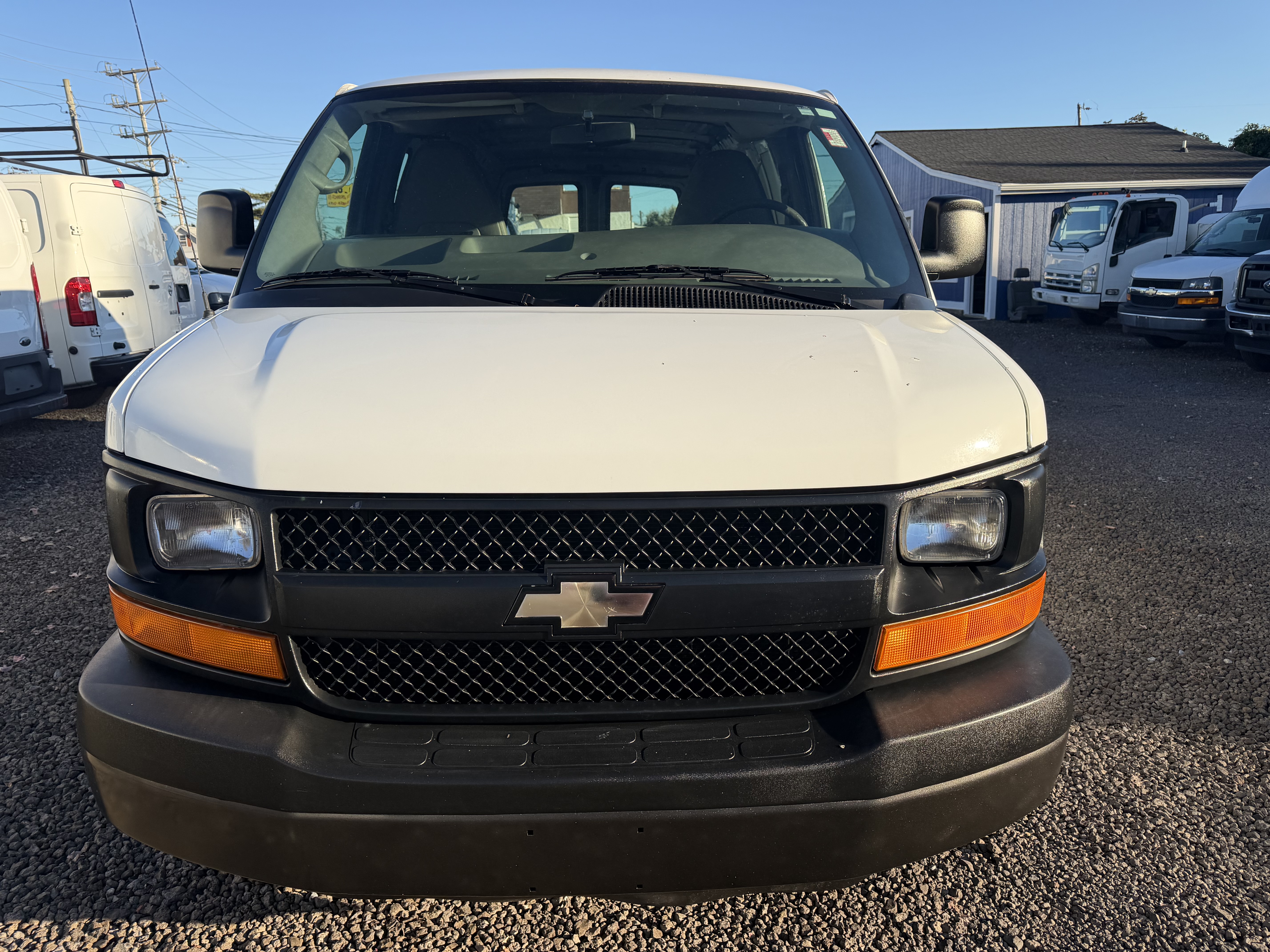 Used 2012 Chevrolet Express 1500 UNAVAIL RWD image 2