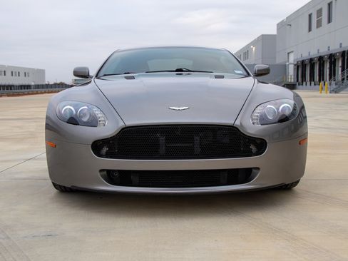 Used 2008 Aston Martin V8 Vantage Coupe RWD image 10