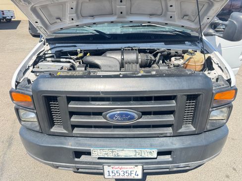 Used 2010 Ford E-250 and Econoline 250 UNAVAIL RWD image 21