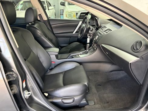 Used 2010 MAZDA MAZDA3 s Hatchback FWD image 11