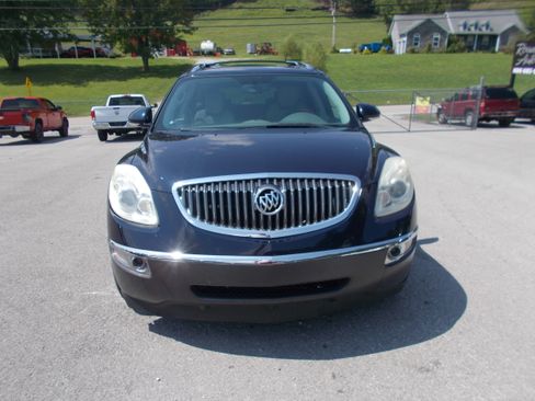 Used 2011 Buick Enclave 2WD CXL image 2