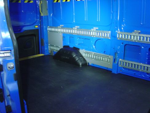 Used 2022 Ford Transit 250 XL image 9