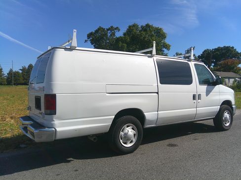Used 2012 Ford E-250 and Econoline 250 image 4