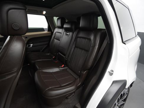 Used 2020 Land Rover Range Rover Sport HSE image 41