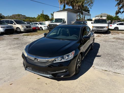 Used 2017 Honda Accord LX image 1