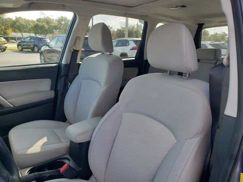 Used 2016 Subaru Forester 2.5i Premium image 13