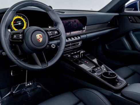 Used 2024 Porsche 911 Targa 4 GTS image 7