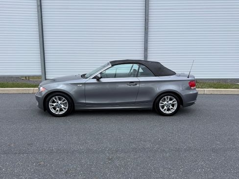 Used 2009 BMW 128i image 13