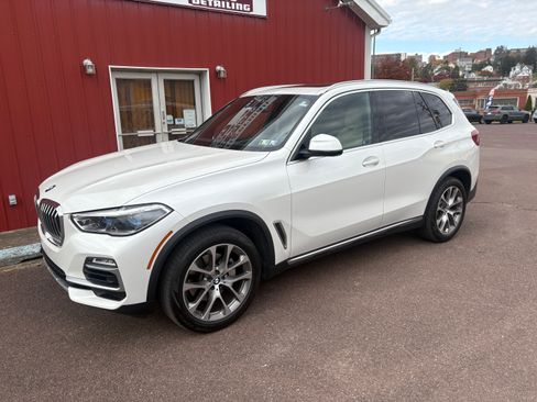 Used 2019 BMW X5 xDrive40i image 2