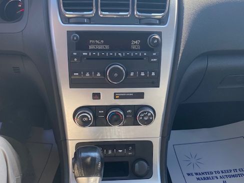 Used 2012 GMC Acadia SLE image 21