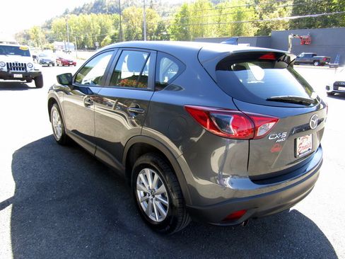 Used 2016 MAZDA CX-5 Sport image 5