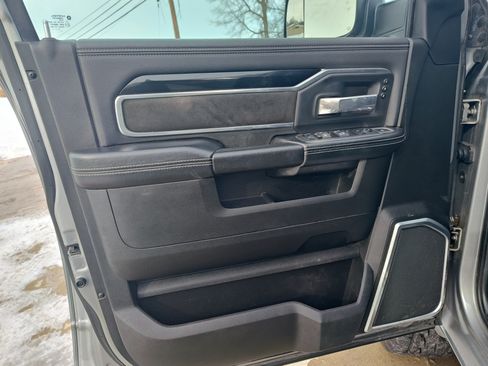 Used 2022 RAM 2500 Laramie image 33