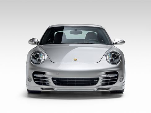 Used 2012 Porsche 911 Turbo image 2