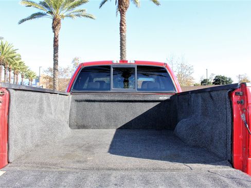 Used 2006 Ford F150 XLT image 12