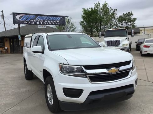 Used 2015 Chevrolet Colorado W/T image 1