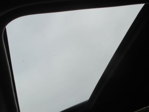 Used 2020 Subaru Forester Touring image 13