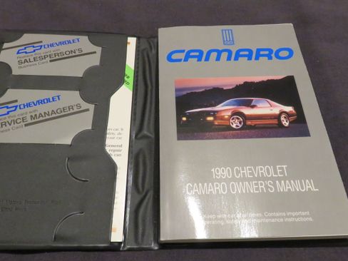 Used 1990 Chevrolet Camaro IROC-Z image 33