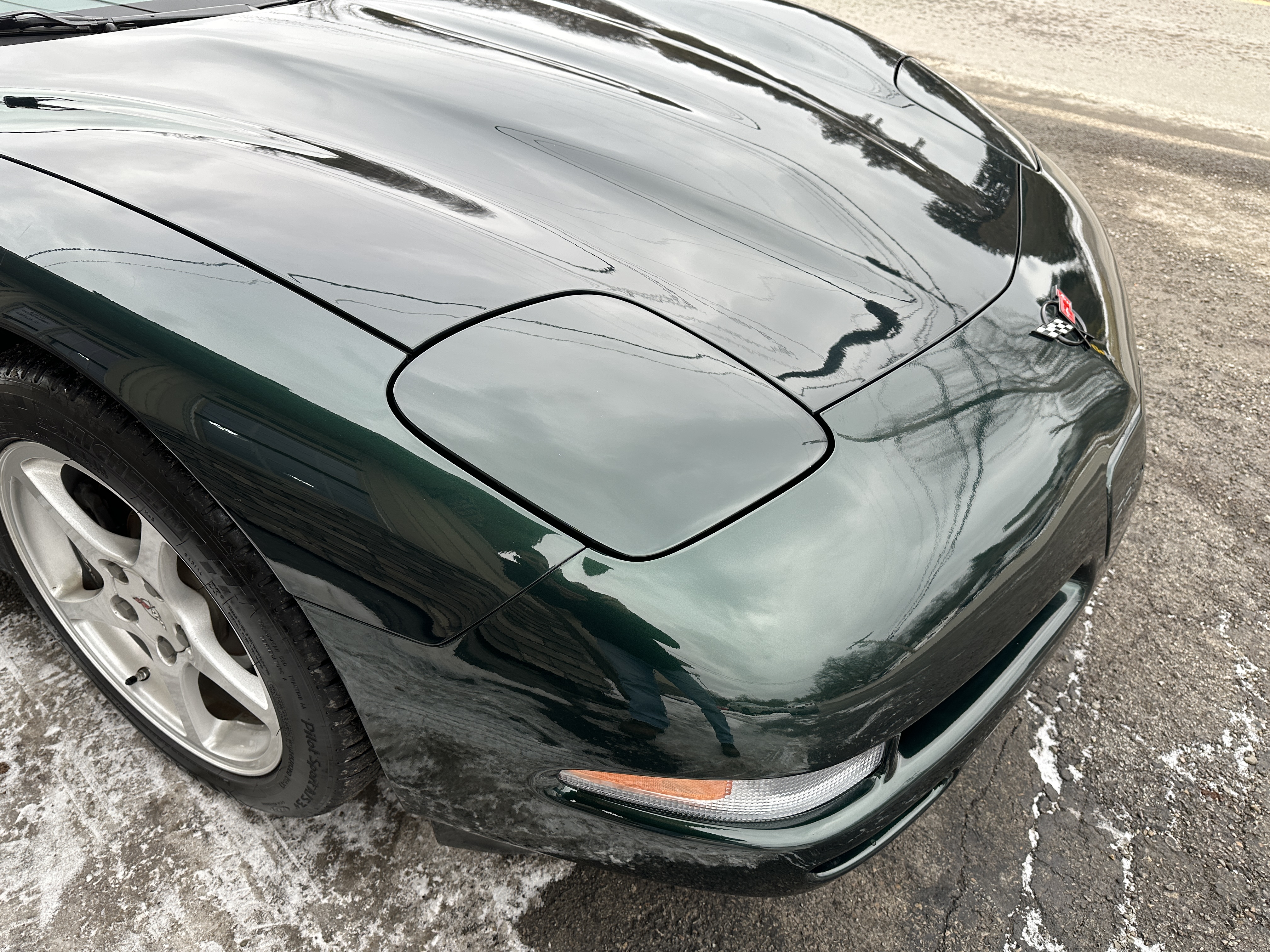 Used 2000 Chevrolet Corvette RWD image 11