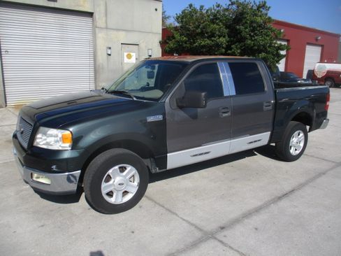 Used 2004 Ford F150 image 2