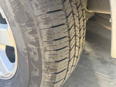 Used 2007 Ford Expedition XLT image 17