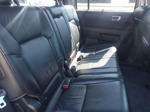 Used 2011 Honda Pilot Touring image 11