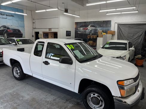 Used 2008 Chevrolet Colorado image 2