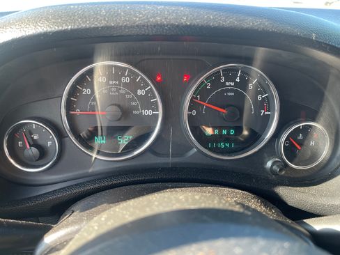 Used 2013 Jeep Wrangler Sport image 10