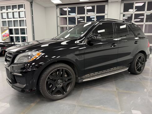 Used 2015 Mercedes-Benz ML 63 AMG image 10