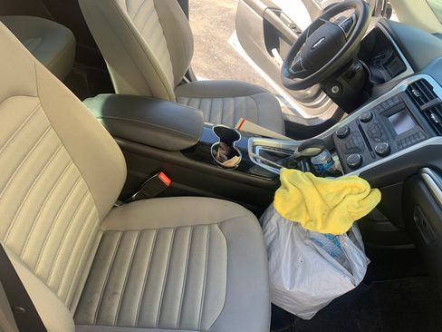 Used 2013 Ford Fusion S image 9