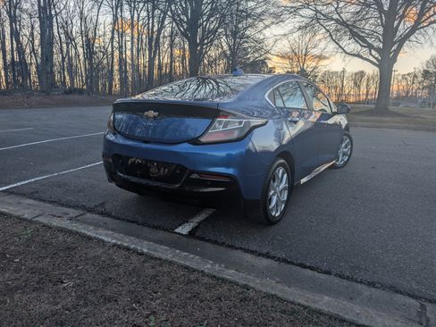 Used 2016 Chevrolet Volt Premier image 4