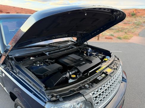 Used 2011 Land Rover Range Rover Supercharged AWD/4WD image 7