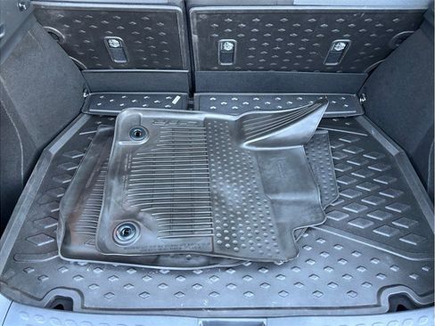 Used 2022 Toyota C-HR Nightshade image 36