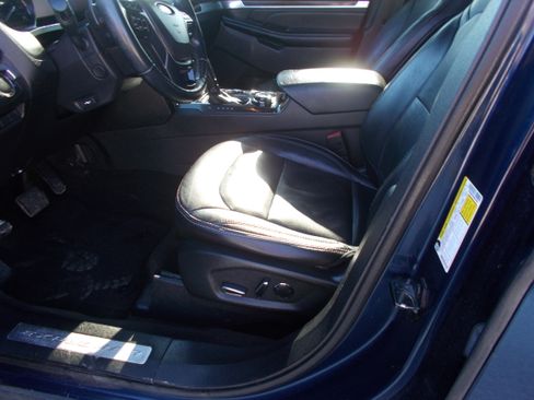 Used 2017 Ford Explorer Limited image 7