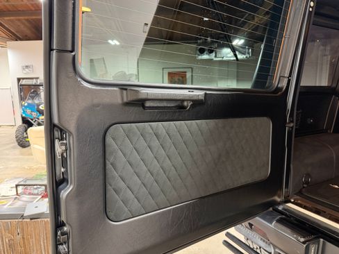 Used 2018 Mercedes-Benz G 550 Squared image 44