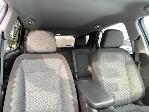 Used 2024 Chevrolet Equinox LT image 15