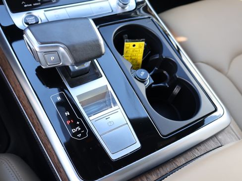 Used 2021 Audi Q7 3.0T Prestige image 41