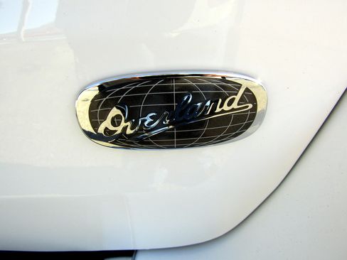 Used 2017 Jeep Grand Cherokee Overland image 10