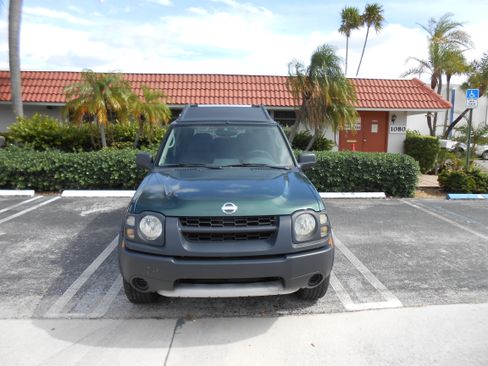 Used 2002 Nissan Xterra XE image 8