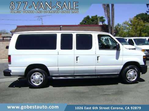 Used 2011 Ford E-350 and Econoline 350 Super Duty Wagon RWD image 1