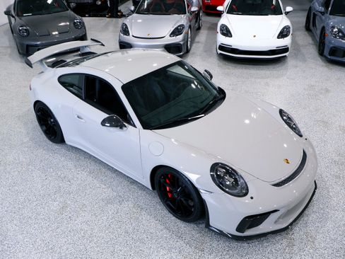 Used 2018 Porsche 911 GT3 RWD image 10