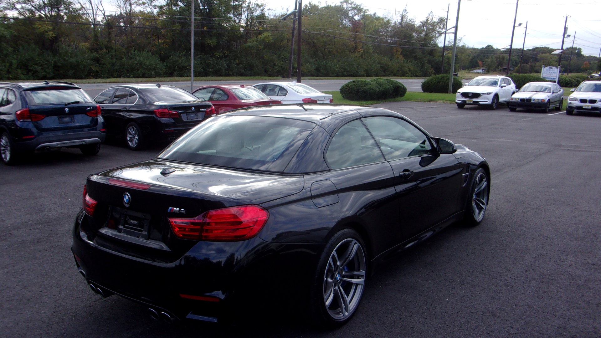 Used 2015 BMW M4 Convertible RWD image 34