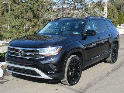 Used 2022 Volkswagen Atlas SE w/ Technology Package