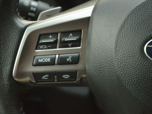 Used 2014 Subaru XV Crosstrek 2.0i Limited AWD/4WD image 13