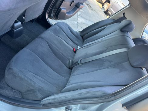 Used 2007 Nissan Versa S image 20