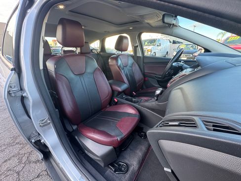 Used 2012 Ford Focus SE image 18