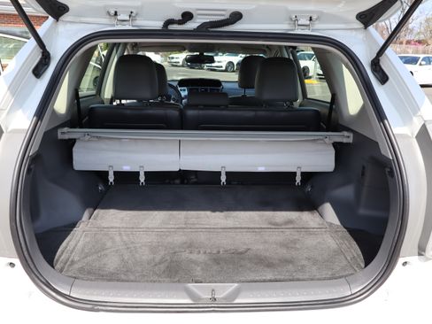 Used 2012 Toyota Prius V Five image 31